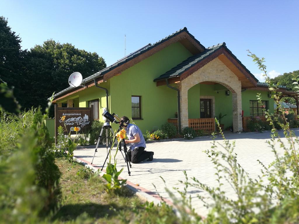Agropensiunea Valea Fagilor Luncavita Zewnętrze zdjęcie